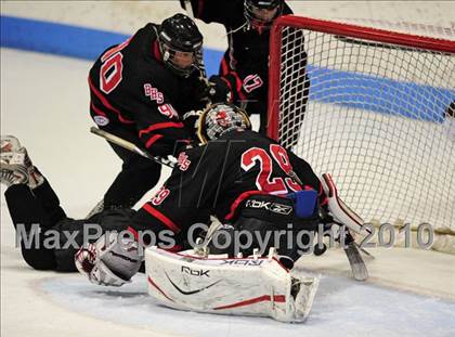 Thumbnail 3 in Branford vs. St. Joseph (CIAC Division 2 Semifinal) photogallery.