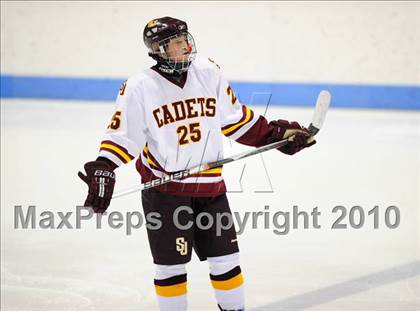 Thumbnail 3 in Branford vs. St. Joseph (CIAC Division 2 Semifinal) photogallery.