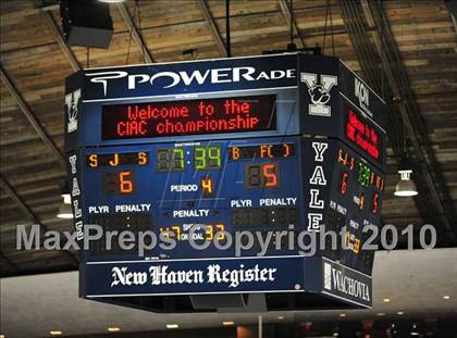 Thumbnail 1 in Branford vs. St. Joseph (CIAC Division 2 Semifinal) photogallery.