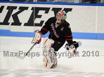 Thumbnail 3 in Branford vs. St. Joseph (CIAC Division 2 Semifinal) photogallery.