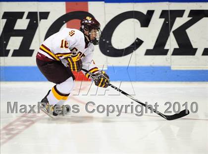 Thumbnail 3 in Branford vs. St. Joseph (CIAC Division 2 Semifinal) photogallery.