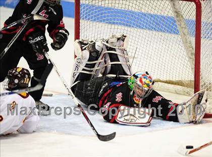 Thumbnail 2 in Branford vs. St. Joseph (CIAC Division 2 Semifinal) photogallery.