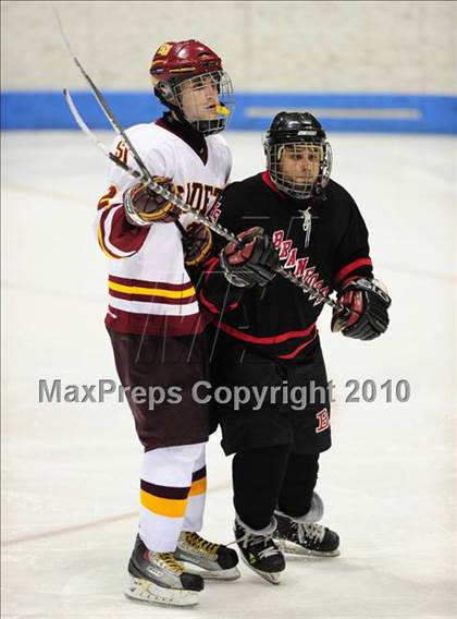 Thumbnail 1 in Branford vs. St. Joseph (CIAC Division 2 Semifinal) photogallery.