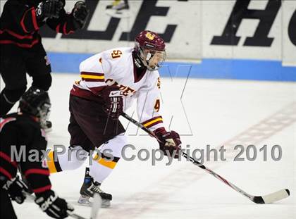 Thumbnail 3 in Branford vs. St. Joseph (CIAC Division 2 Semifinal) photogallery.