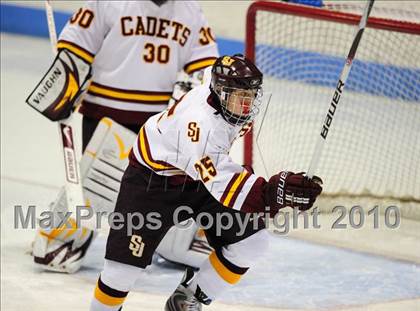Thumbnail 1 in Branford vs. St. Joseph (CIAC Division 2 Semifinal) photogallery.