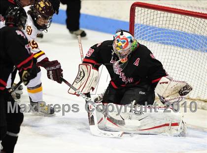 Thumbnail 2 in Branford vs. St. Joseph (CIAC Division 2 Semifinal) photogallery.