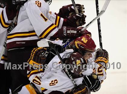 Thumbnail 1 in Branford vs. St. Joseph (CIAC Division 2 Semifinal) photogallery.