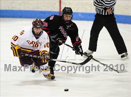 Thumbnail 3 in Branford vs. St. Joseph (CIAC Division 2 Semifinal) photogallery.