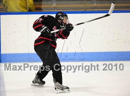 Thumbnail 1 in Branford vs. St. Joseph (CIAC Division 2 Semifinal) photogallery.