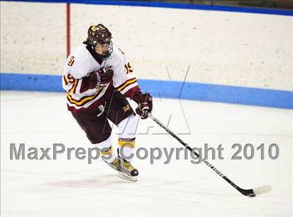 Thumbnail 1 in Branford vs. St. Joseph (CIAC Division 2 Semifinal) photogallery.