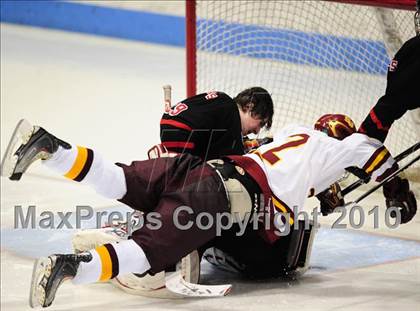 Thumbnail 1 in Branford vs. St. Joseph (CIAC Division 2 Semifinal) photogallery.