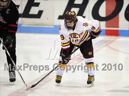 Thumbnail 2 in Branford vs. St. Joseph (CIAC Division 2 Semifinal) photogallery.