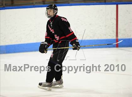 Thumbnail 2 in Branford vs. St. Joseph (CIAC Division 2 Semifinal) photogallery.