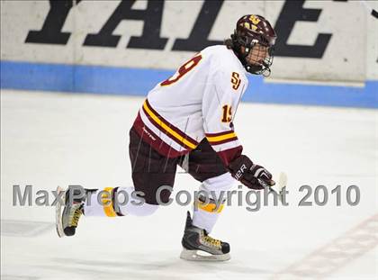 Thumbnail 2 in Branford vs. St. Joseph (CIAC Division 2 Semifinal) photogallery.