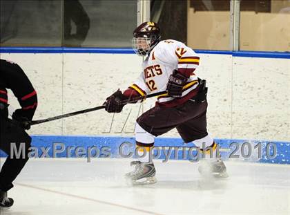 Thumbnail 3 in Branford vs. St. Joseph (CIAC Division 2 Semifinal) photogallery.