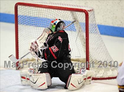 Thumbnail 1 in Branford vs. St. Joseph (CIAC Division 2 Semifinal) photogallery.