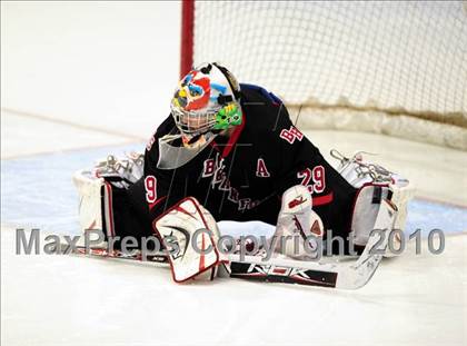 Thumbnail 2 in Branford vs. St. Joseph (CIAC Division 2 Semifinal) photogallery.