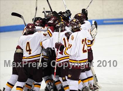 Thumbnail 2 in Branford vs. St. Joseph (CIAC Division 2 Semifinal) photogallery.