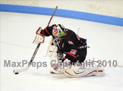 Thumbnail 1 in Branford vs. St. Joseph (CIAC Division 2 Semifinal) photogallery.
