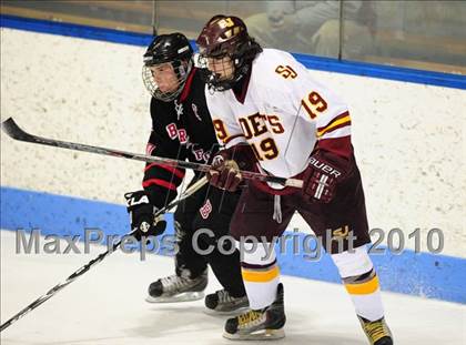 Thumbnail 1 in Branford vs. St. Joseph (CIAC Division 2 Semifinal) photogallery.