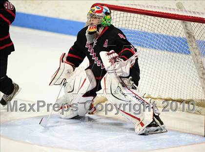 Thumbnail 2 in Branford vs. St. Joseph (CIAC Division 2 Semifinal) photogallery.