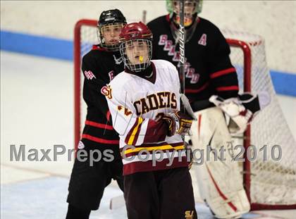 Thumbnail 3 in Branford vs. St. Joseph (CIAC Division 2 Semifinal) photogallery.