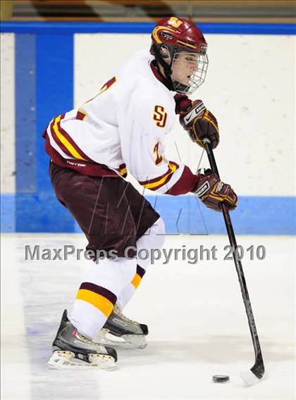 Thumbnail 2 in Branford vs. St. Joseph (CIAC Division 2 Semifinal) photogallery.