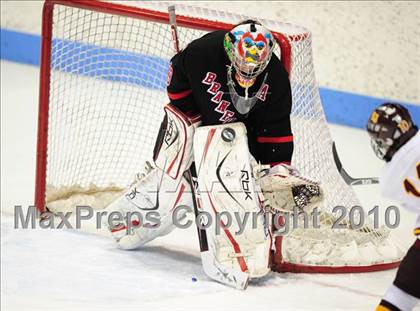 Thumbnail 3 in Branford vs. St. Joseph (CIAC Division 2 Semifinal) photogallery.