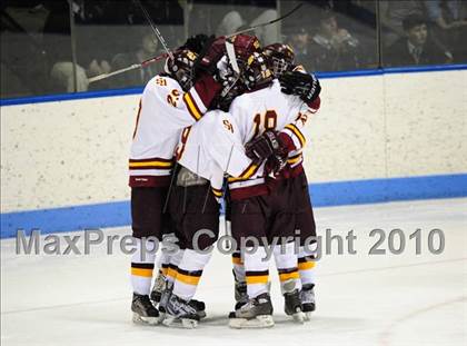 Thumbnail 2 in Branford vs. St. Joseph (CIAC Division 2 Semifinal) photogallery.