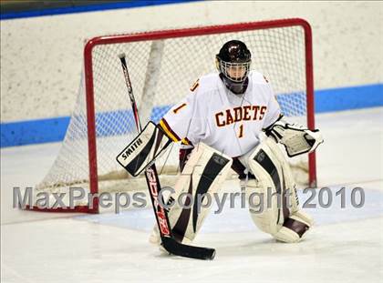 Thumbnail 2 in Branford vs. St. Joseph (CIAC Division 2 Semifinal) photogallery.