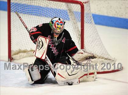Thumbnail 3 in Branford vs. St. Joseph (CIAC Division 2 Semifinal) photogallery.