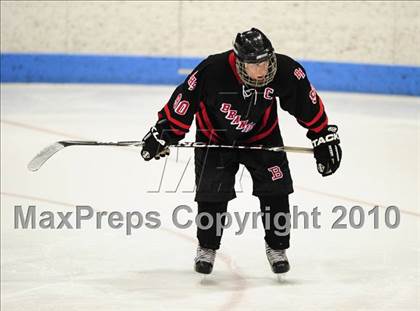Thumbnail 3 in Branford vs. St. Joseph (CIAC Division 2 Semifinal) photogallery.