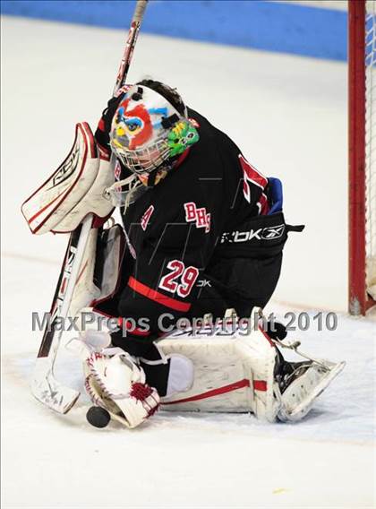 Thumbnail 1 in Branford vs. St. Joseph (CIAC Division 2 Semifinal) photogallery.