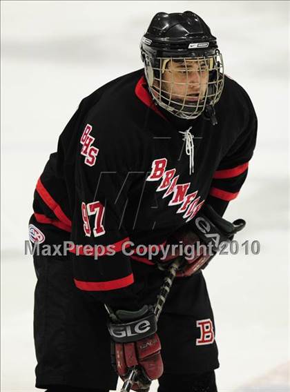 Thumbnail 2 in Branford vs. St. Joseph (CIAC Division 2 Semifinal) photogallery.