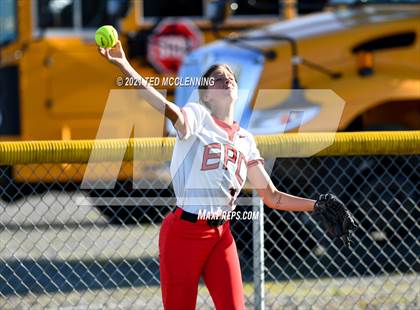 Thumbnail 1 in East Poinsett County vs Quitman (AAA 2A State Playoff 1st Round) photogallery.