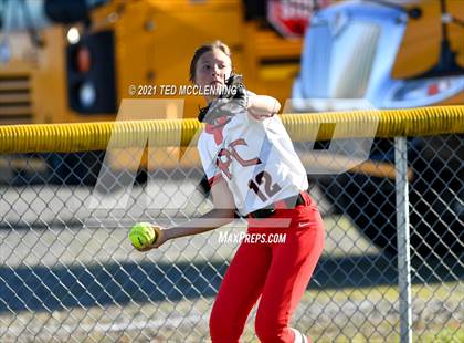 Thumbnail 3 in East Poinsett County vs Quitman (AAA 2A State Playoff 1st Round) photogallery.