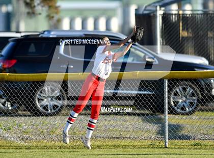 Thumbnail 2 in East Poinsett County vs Quitman (AAA 2A State Playoff 1st Round) photogallery.