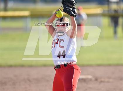 Thumbnail 2 in East Poinsett County vs Quitman (AAA 2A State Playoff 1st Round) photogallery.
