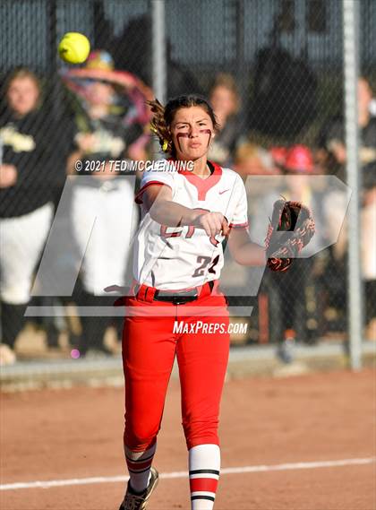 Thumbnail 1 in East Poinsett County vs Quitman (AAA 2A State Playoff 1st Round) photogallery.