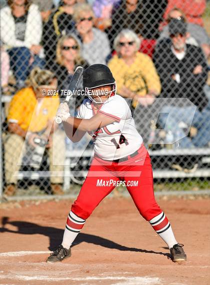 Thumbnail 1 in East Poinsett County vs Quitman (AAA 2A State Playoff 1st Round) photogallery.
