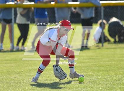 Thumbnail 3 in East Poinsett County vs Quitman (AAA 2A State Playoff 1st Round) photogallery.
