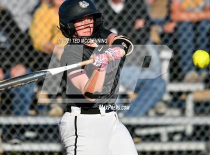Thumbnail 3 in East Poinsett County vs Quitman (AAA 2A State Playoff 1st Round) photogallery.