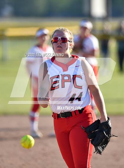 Thumbnail 1 in East Poinsett County vs Quitman (AAA 2A State Playoff 1st Round) photogallery.