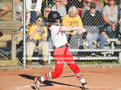 Thumbnail 1 in East Poinsett County vs Quitman (AAA 2A State Playoff 1st Round) photogallery.