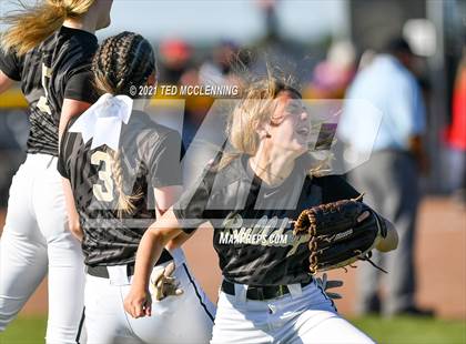 Thumbnail 2 in East Poinsett County vs Quitman (AAA 2A State Playoff 1st Round) photogallery.