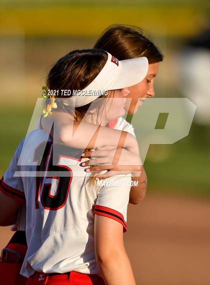 Thumbnail 3 in East Poinsett County vs Quitman (AAA 2A State Playoff 1st Round) photogallery.
