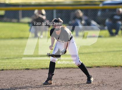Thumbnail 1 in East Poinsett County vs Quitman (AAA 2A State Playoff 1st Round) photogallery.