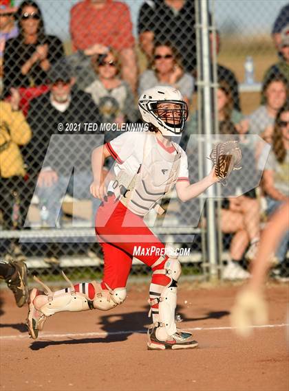 Thumbnail 1 in East Poinsett County vs Quitman (AAA 2A State Playoff 1st Round) photogallery.