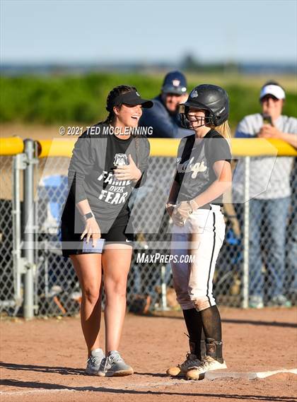 Thumbnail 1 in East Poinsett County vs Quitman (AAA 2A State Playoff 1st Round) photogallery.