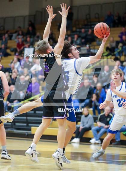 Thumbnail 1 in Brebeuf Jesuit Preparatory vs. Guerin Catholic (IHSAA Class 3A Sectional Round 1) photogallery.